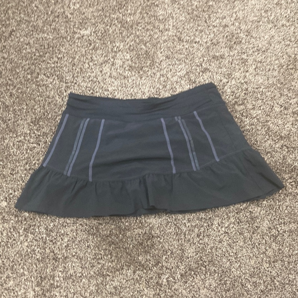 Athleta Women’s Gray Purple Takeoff Flowy Tennis Athletic Skort Skirt Shorts